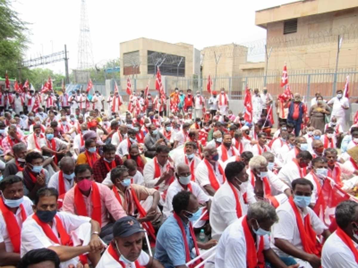 किसान सभा की बैठक में शामिल होने आए फ्रांसीसी किसान नेता को डिपोर्ट किया जाएगा